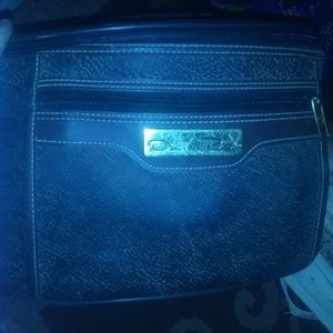 Oscar de la Renta travel bag/ makeup carrier